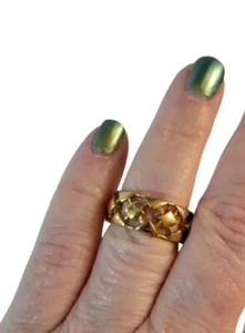 Vintage 80s Avon Ring Gilded Trellis Sz 6.5 Goldtone Diamond Pattern Cutouts - Picture 1 of 4