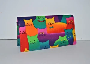 Scheckbuchhülle Halter mit Schutz Durchschreibeplatte/Gutscheinhalter bunte Katzen - Bild 1 von 3