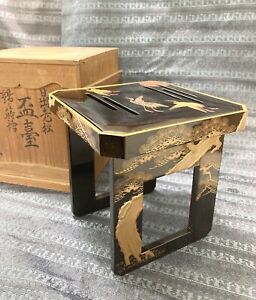 Antique Maki-e stand Table or altar from the Meiji 1879 Japanese makie with box