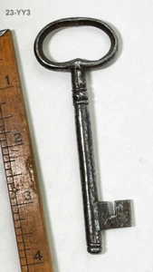 ANTIQUE SKELETON KEY Genuine English 1700's - More Exotic Old Lock Keys Here! - Picture 1 of 2