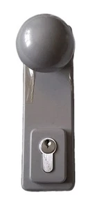 NUEVO* Dispositivo de acceso exterior con perilla Briton - Imagen 1 de 6