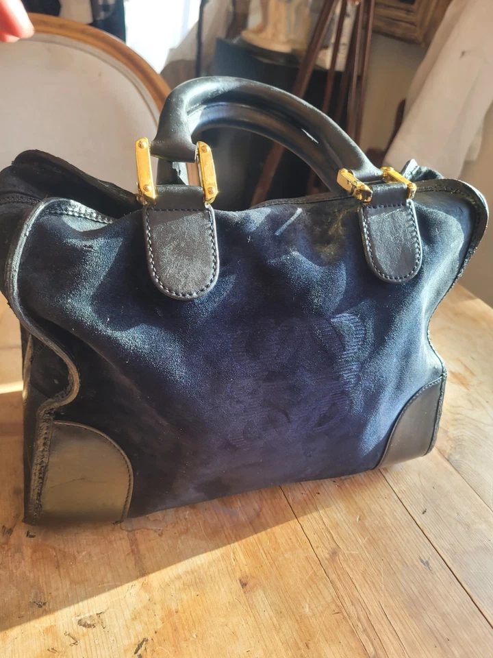 Сумочка LOEWE Amazona - Изображение 1 из 4