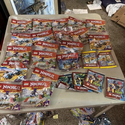 lego ninjago polybaghuge Lote 27 Bolsas Nuevas Surtidas Precintadas  Foto 1 de 4