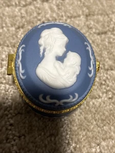 VINTAGE JCM MUTTER & KIND KAMEE BLAU JASPISWARE SCHMUCKKÄSTCHEN LEER - Bild 1 von 5