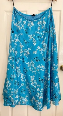 100% Silk John Lewis Blue Floral Maxi Skirt Size 14 - Image 1 of 4
