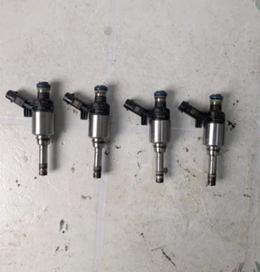 08-17 AUDI A3 A4 A5 A6 Q5 TT BETLE JETTA - 2.0L TURBO ENGINE FUEL INJECTOR SET - Picture 1 of 11