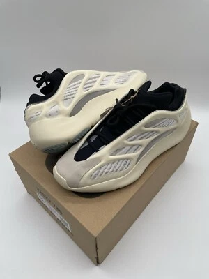 10.5 码 - 阿迪达斯 Yeezy Boost 700 V3 Azael DS OG ALL — 第 1/4 张图片