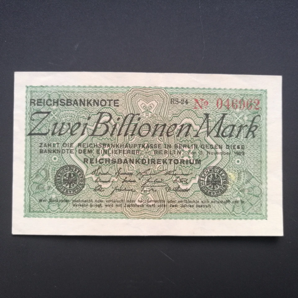 GERMANY  2 BILLIONEN MARK 1923 P-135a XF - Image 1 of 3