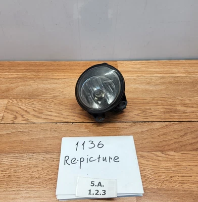 ✅ FOR 11-13 BMW F10 528 535 550 M5 Front Bumper Right Passenger Side Fog Light * - Image 1 of 4