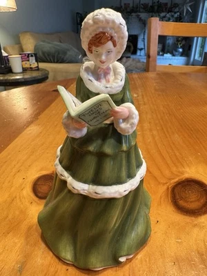 Royal Doulton ninth Day of Christmas Figurine - 12 Days of Christmas HN 5410 - Image 1 of 4