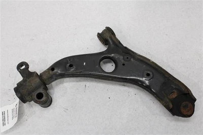 Used Front Left Lower Lower Control Arm Front fits: 2019 Mazda CX-5 Front Left L Foto 1 de 4