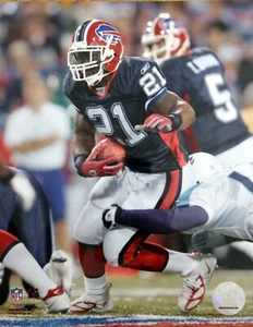 WILLIS McGAHEE 8X10 ACTION PHOTO #1 Buffalo Bills - Picture 1 of 1