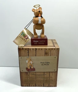 Carson Pozy Bear "Hope Lights The World" Figur #15766 - Bild 1 von 10