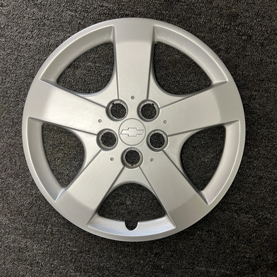 Chevrolet Cavalier 2003-2005 15" OEM tapacubos/cubierta de rueda Foto 1 de 1