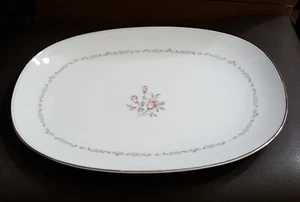 Noritake China Mayfair 13"" x 9"" ovale Servierplatte 6109 Japan rosa Rosen - Bild 1 von 9
