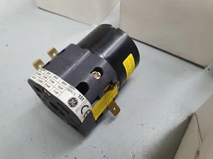 Schalter IEC 947-3 EN60947-3 Neu! - Bild 1 von 4