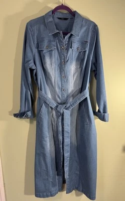 G.I.L.I. Chaqueta plumero midi denim - lavado medio, talla: mediana (talla aproximada 14) Foto 1 de 4