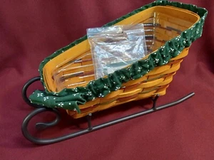 Longaberger Holiday Schlittenkorb mit Kufenschutz und Stechpalme Strumpfband #16811 - Bild 1 von 10