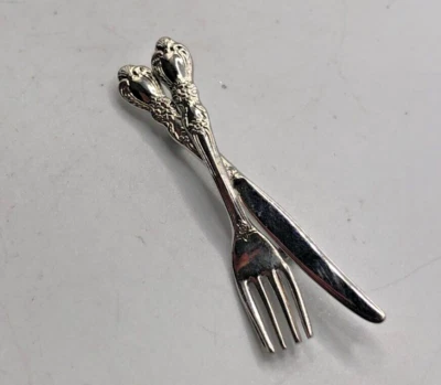 Vintage Knife & Fork Silver Tone Lapel Pin - Image 1 of 3