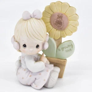 Figura Precious Moments 1987 Samuel Butcher "A Growing Love" E-0008 - Imagen 1 de 7