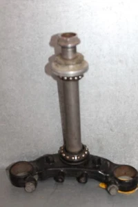 1988 Honda CBR600 CBR 600 Triple Tree Steering Stem Clamp Lower - Bild 1 von 4