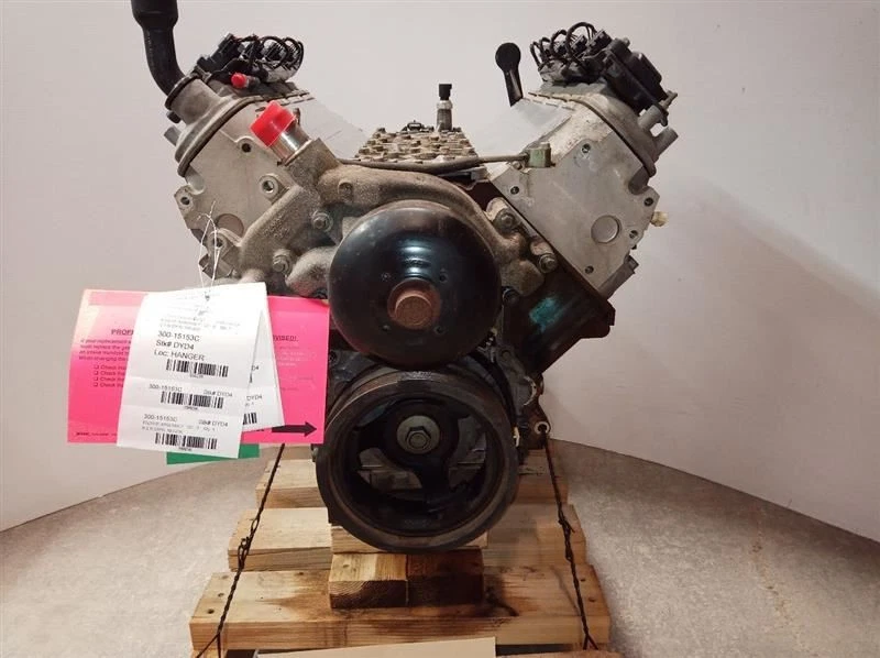 5.3L V8 Gasoline Engine opt LMG from 2009 Chevrolet Tahoe 9462348 Foto 1 de 4