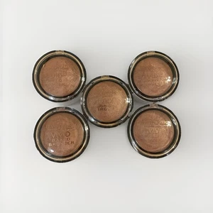 Lot of 5 Revolution Makeup Vivid Baked Bronzer GOLDEN DAYS Factory Sealed - Picture 1 of 2