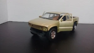 Maisto 1998 Chevrolet Silverado 1500 Extended Cab Diecast Truck 1:32 No Bumper - Picture 1 of 9