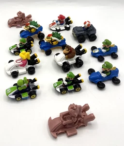 Menge 13 Super Mario Bros Mario Kart Figuren Yoshi Luigi Donkey Kong Toad Peach - Bild 1 von 12