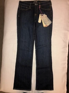 NWT LUCKY BRAND CLASSIC RIDER EASY FIT BOOTLEG JEANS WOMEN’S 2 26 NEW - Picture 1 of 4