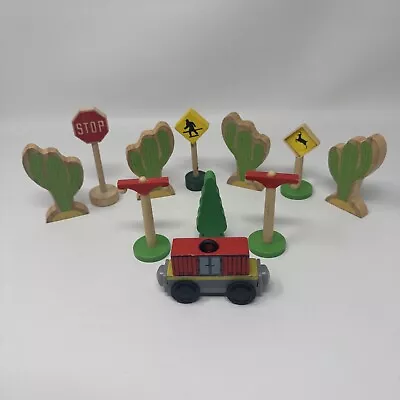 KidKraft Thomas Brio Train L Accessories Lot Of 11 Signs,  Lights, trees , Cargo - Image 1 of 4