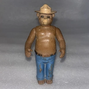 "Figura de acción de plástico Tonka Smokey the Bear años 70 juguete Hong Kong 4,25"" de colección" - Imagen 1 de 6
