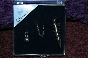 DP 1THE ORACLE PENDULUM - Picture 1 of 1