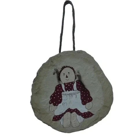 Raggedy Ann Hand Painted Slate Wall Hanging Picture sign plaque 7-1/4" round Cover