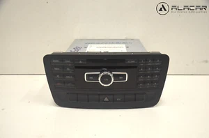 Original Mercedes A-klasse W176 Mediabedienteil CD Player Radio A2469006710 S088 - Bild 1 von 4