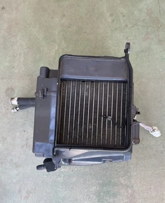 1996-2002 TOYOTA 4RUNNER AIR CONDITIONING AC EVAPORATOR BOX DENSO - Image 1 of 4