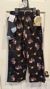 There abouts  2 Pack Sleep Pants Plus Socks Christmas Size XS 6/7 - Picture 1 of 2