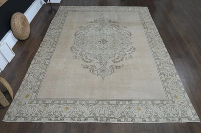 9.1x12.2 ft, Medallion Vintage Turkish Oushak Rug, Faded Beige Handmade Wool Rug - Image 1 of 4
