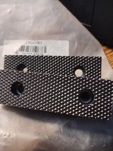 Wilton Vise Jaws 2904980 NOS 400S 4"W X 1 1/4"H X 5/8"T USA Made - Picture 1 of 3