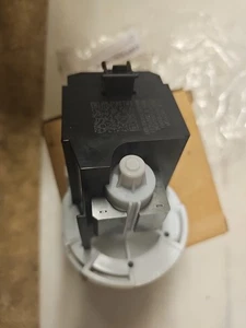 Bomba de drenaje para lavavajillas GE WD19X25461 (Reemplaza: WD19X26143) - Imagen 1 de 3