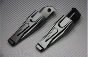 Pareja de Reposapiés Traseeras de Aluminio Titanio YAMAHA FZX 750 1989-1991 - Picture 1 of 3