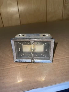 1957 CHEVROLET DASH CLOCK BELAIR NOMAD 150 210 - Picture 1 of 7