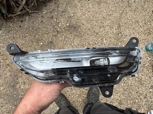 NUEVO GENUINO RANGE ROVER EVOQUE L551 LADO IZQUIERDO LED LUZ ANTINIEBLA K8D215201 - Imagen 1 de 8
