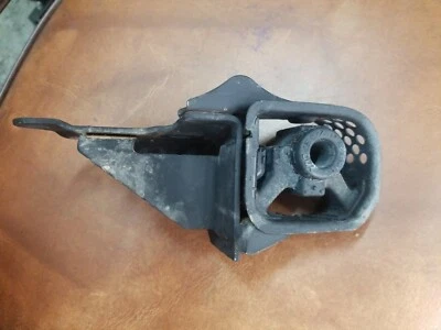 09-21 Infiniti FX50 Q50 Q60 QX50 QX70 Sistema de escape derecho Suspensión 20651-1CA0A Foto 1 de 4