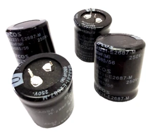 Condensador EPCOS 680UF, 250V #B43231-E2687-M - 4 piezas - 40/085/56 D4 - Imagen 1 de 5