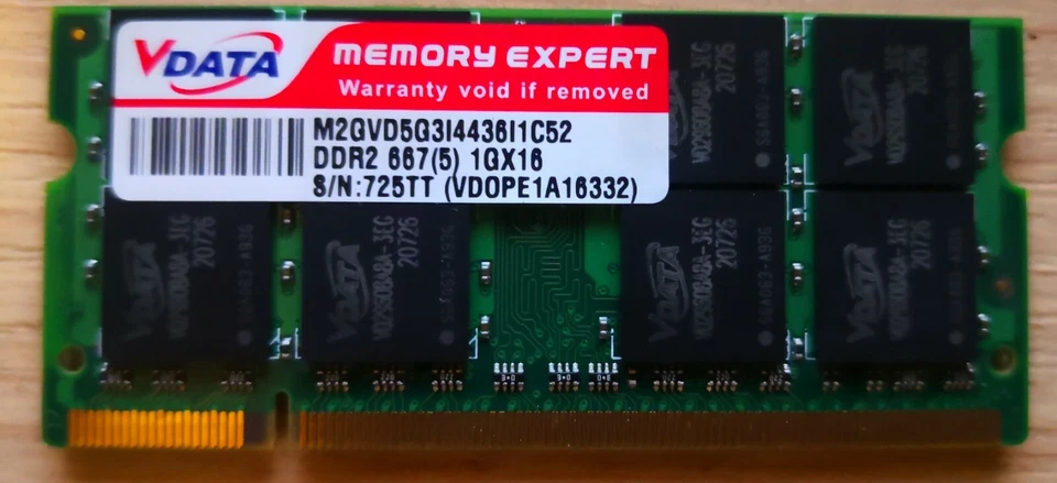 Memoria Ram SODIMM 200 PIN DDR2 1GB PC2-5300 667MHz ECC VDATA M2GVD5G3I4436I1C52 - Immagine 1 di 2