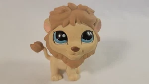 Littlest Pet Shop Lion Blue Eyes Pets Around The World #1112 - Picture 1 of 9