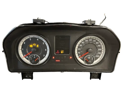 Medidores de painel de instrumentos velocímetro 2016 RAM 1500/2500/3500 173.689 milhas - Imagem 1 de 3