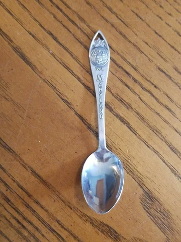 Vintage Mayland 1788 Sterling Silver Demi Souvenir Spoon #7 State Collection Cover