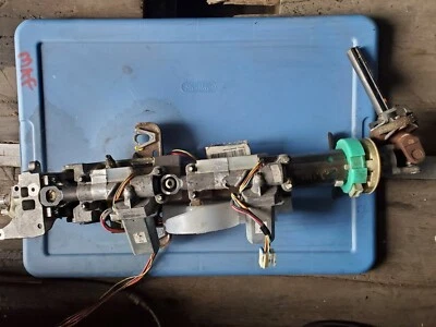 2000 2001 2002  CADILLAC DEVILLE  WHEEL COLUMN - Image 1 of 2